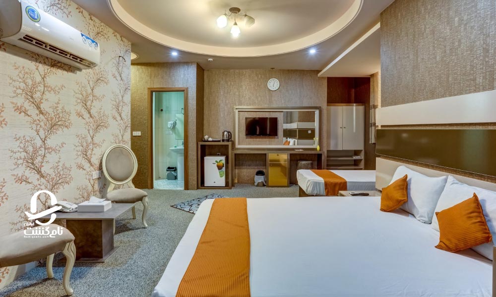 hotel-card