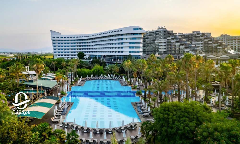 hotel-card