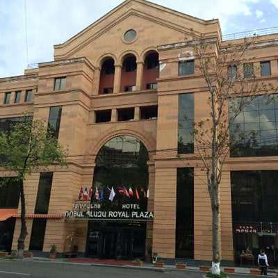 Hotel royal plaza yerevan