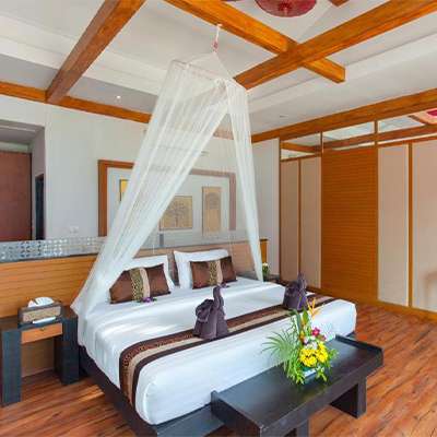 Hotel Phi Phi Long beach Resort