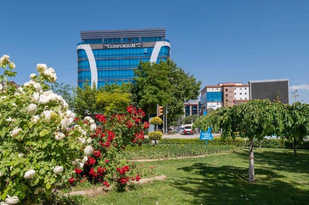 The Conforium Hotel Van