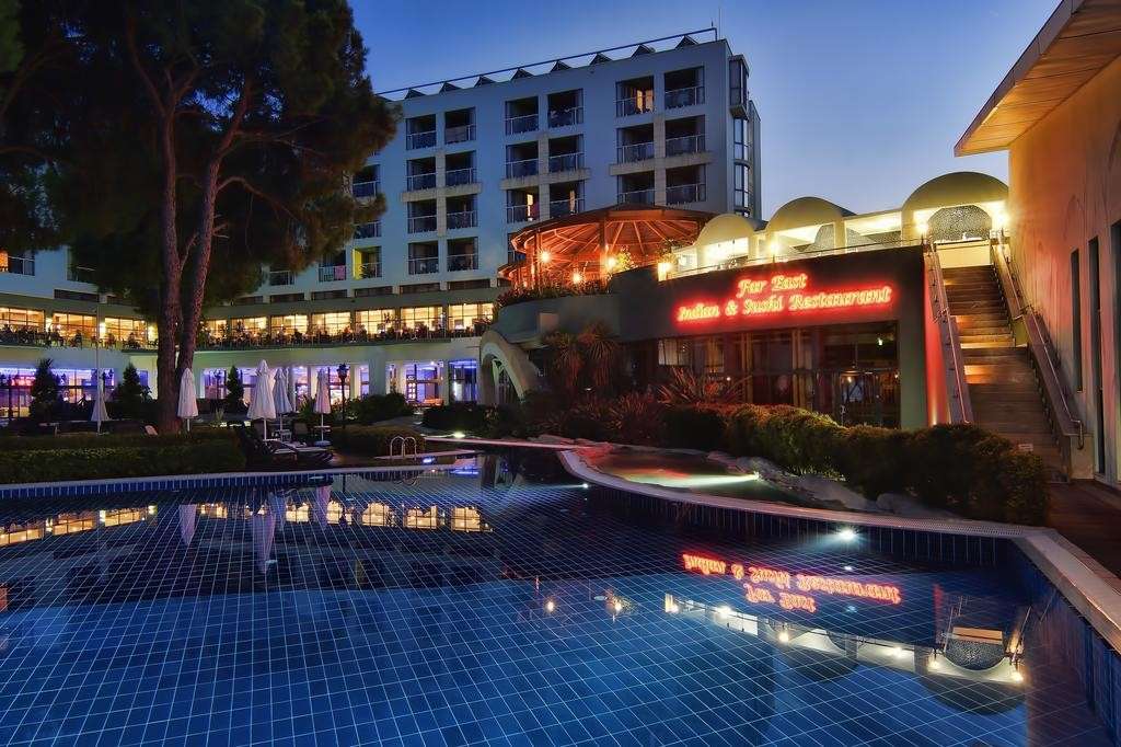 Limak Atlantis Deluxe Hotel & Resort