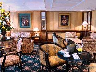 Renaissance Kuala Lumpur Hotel