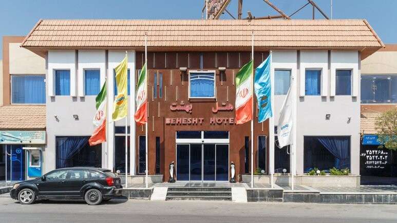 Behesht Gheshm hotel