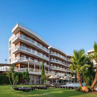 /media/hotel/2026/07/26/La_Quinta_by_Wyndham_Cesme.jpg