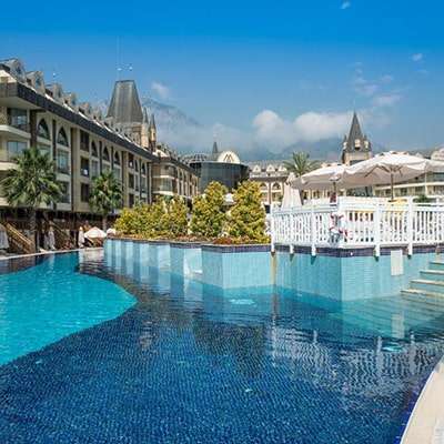 Crystal Prestige Elite Hotel