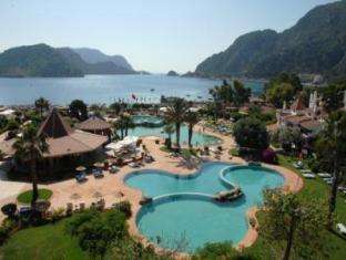 Marti Resort Hotel