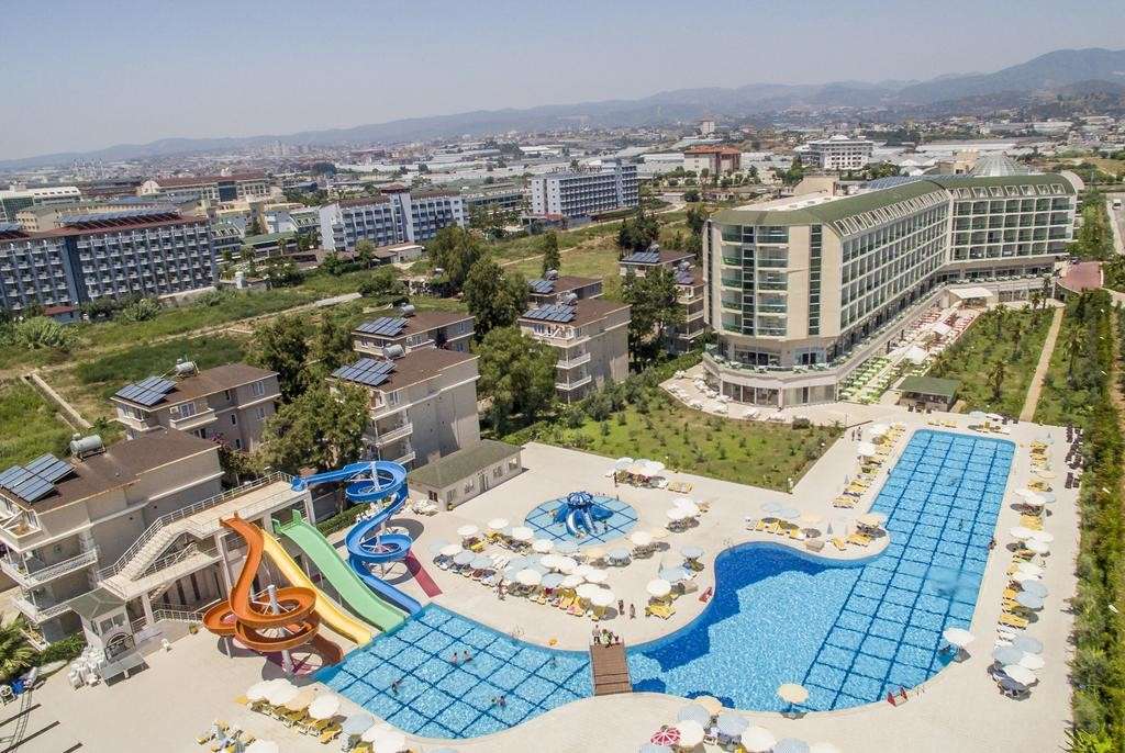 Hedef Beach Resort & Spa