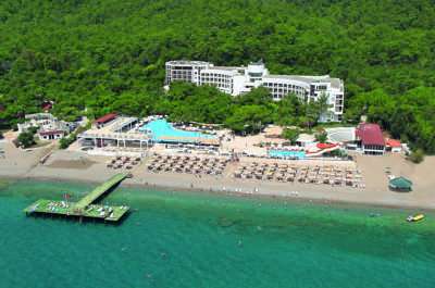 Perre La Mer Hotel Resort & Spa