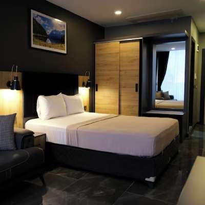 BURC AIRPORT OTEL