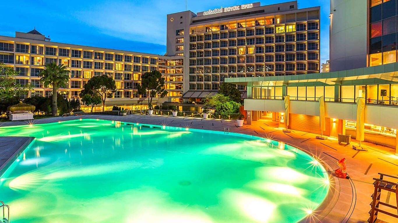 /media/hotel/2026/09/08/UqgpsxrnHGW3OBgUVux6saJluzummBpPJfQcipvf_gQVvq3K.jpg