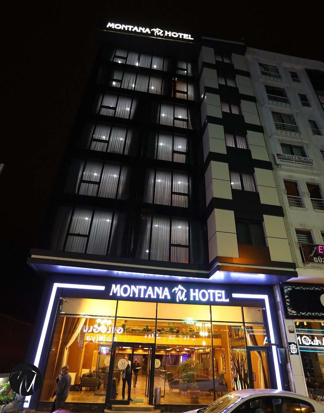 Montana Hotel