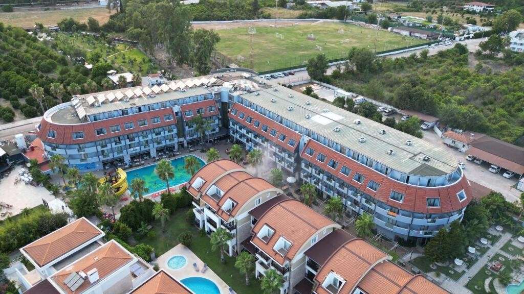 Dedeman Kemer Resort