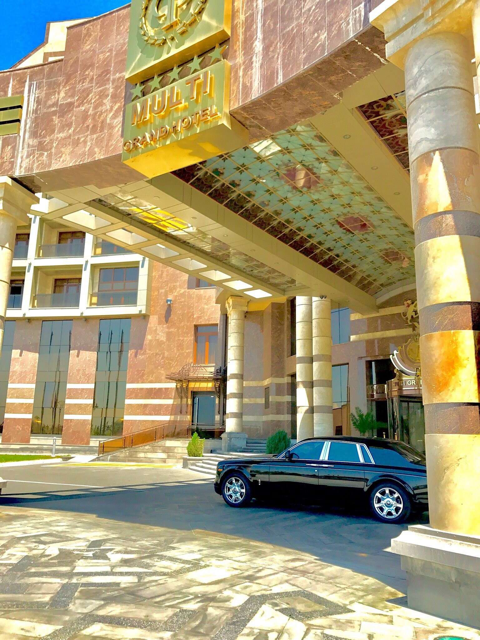 Multi Grand Pharaon Hotel