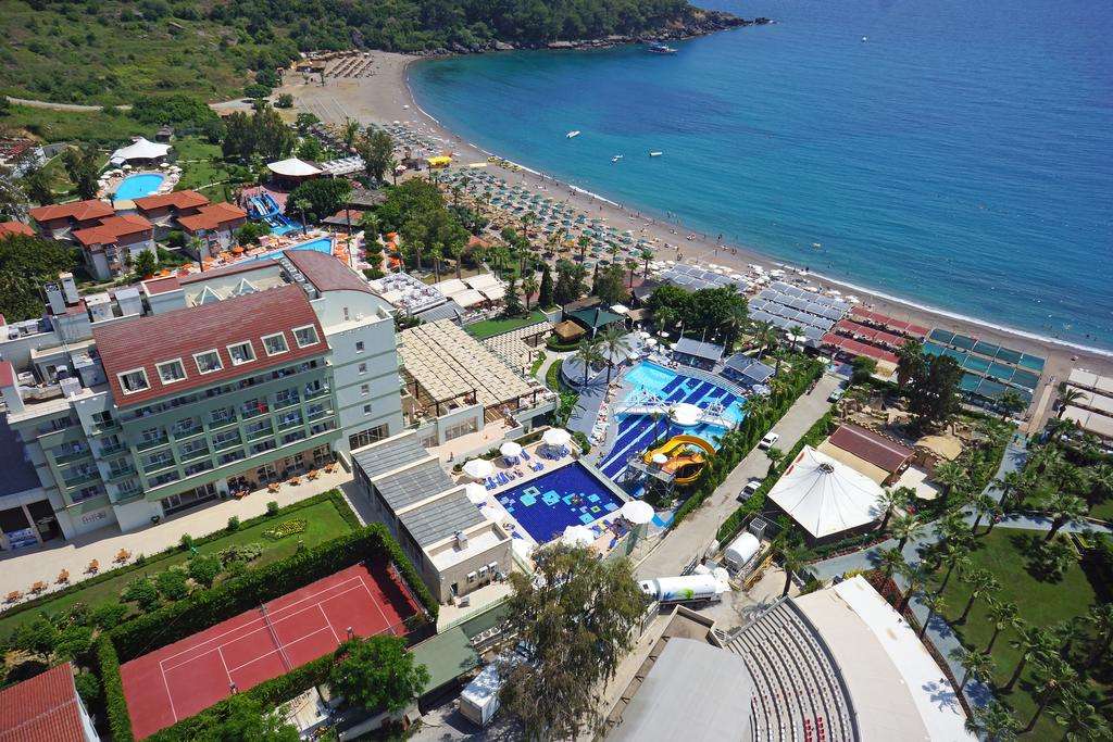 Sealife Buket Resort Beach hotel