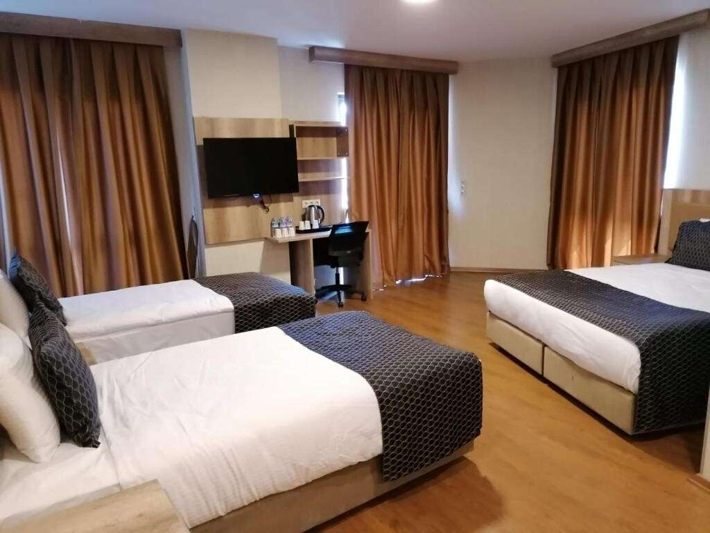 Jaff Hotels Nishantashi