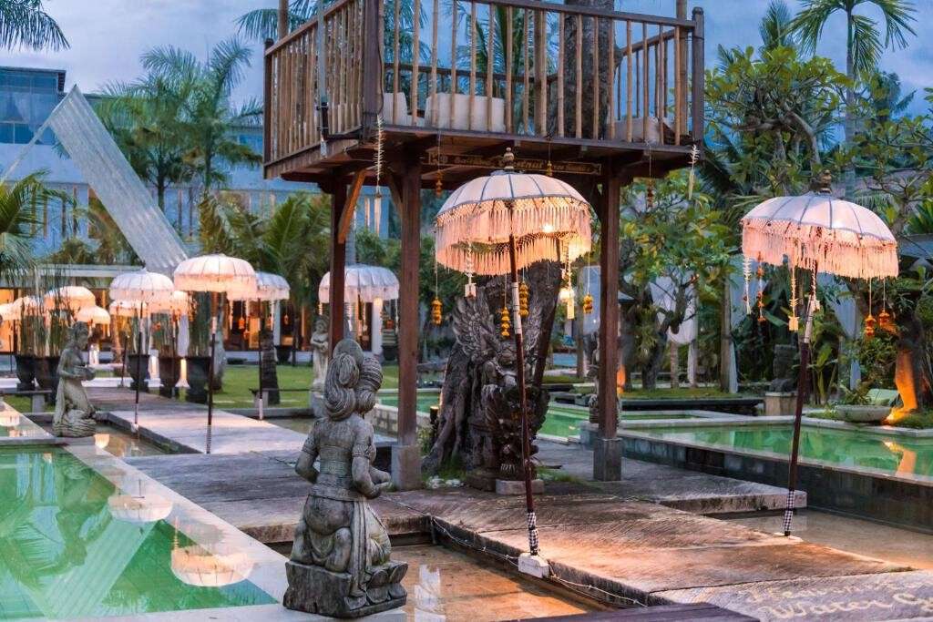 The Mansion Resort Hotel