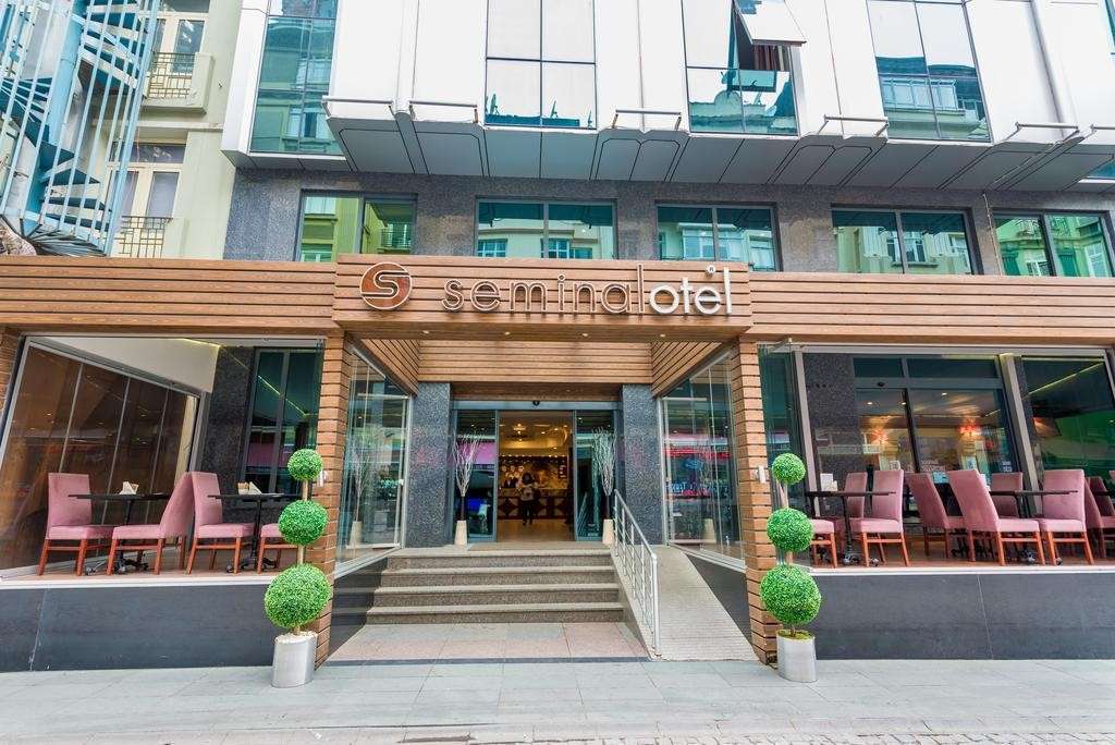 Seminal Hotel