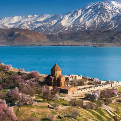 تور تابستانی وان