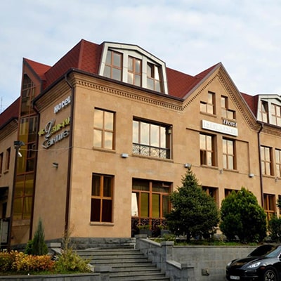هتل deluxe yerevan